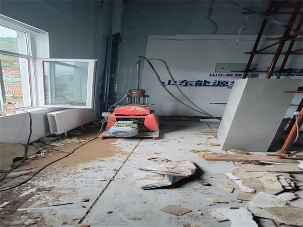 宜丰地基基础下沉墙体裂缝加固注浆顶升施工